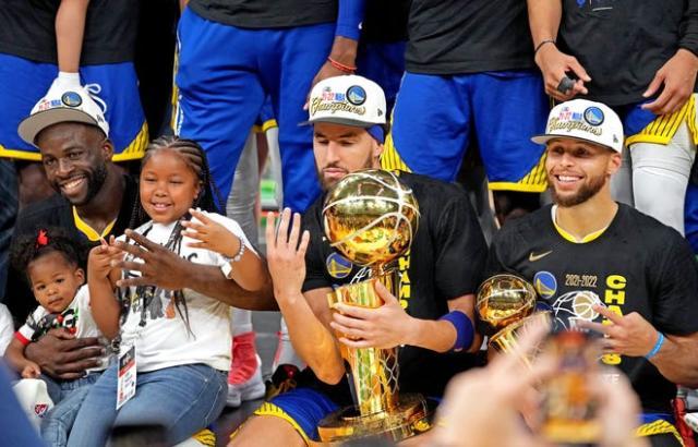 785ea0f6-5636-490b-bbaa-1b1c7fcfd353-2022-06-17_Warriors2.jpg
